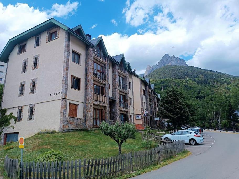 Balaitus Petfriendly - Arafita Apartamentos Sallent de Gállego Exterior foto